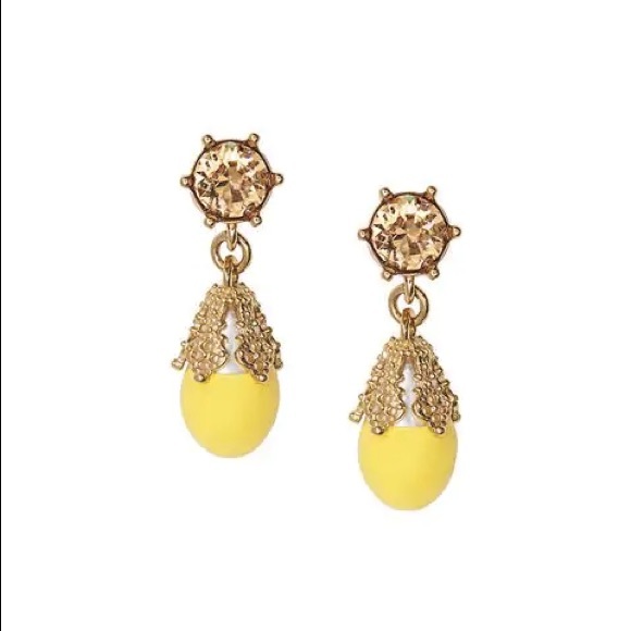 Authentic BNWT Burberry Faux Pearl Charm Earrings - Picture 11 of 11